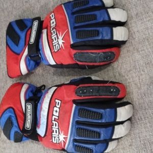 Polaris Gloved